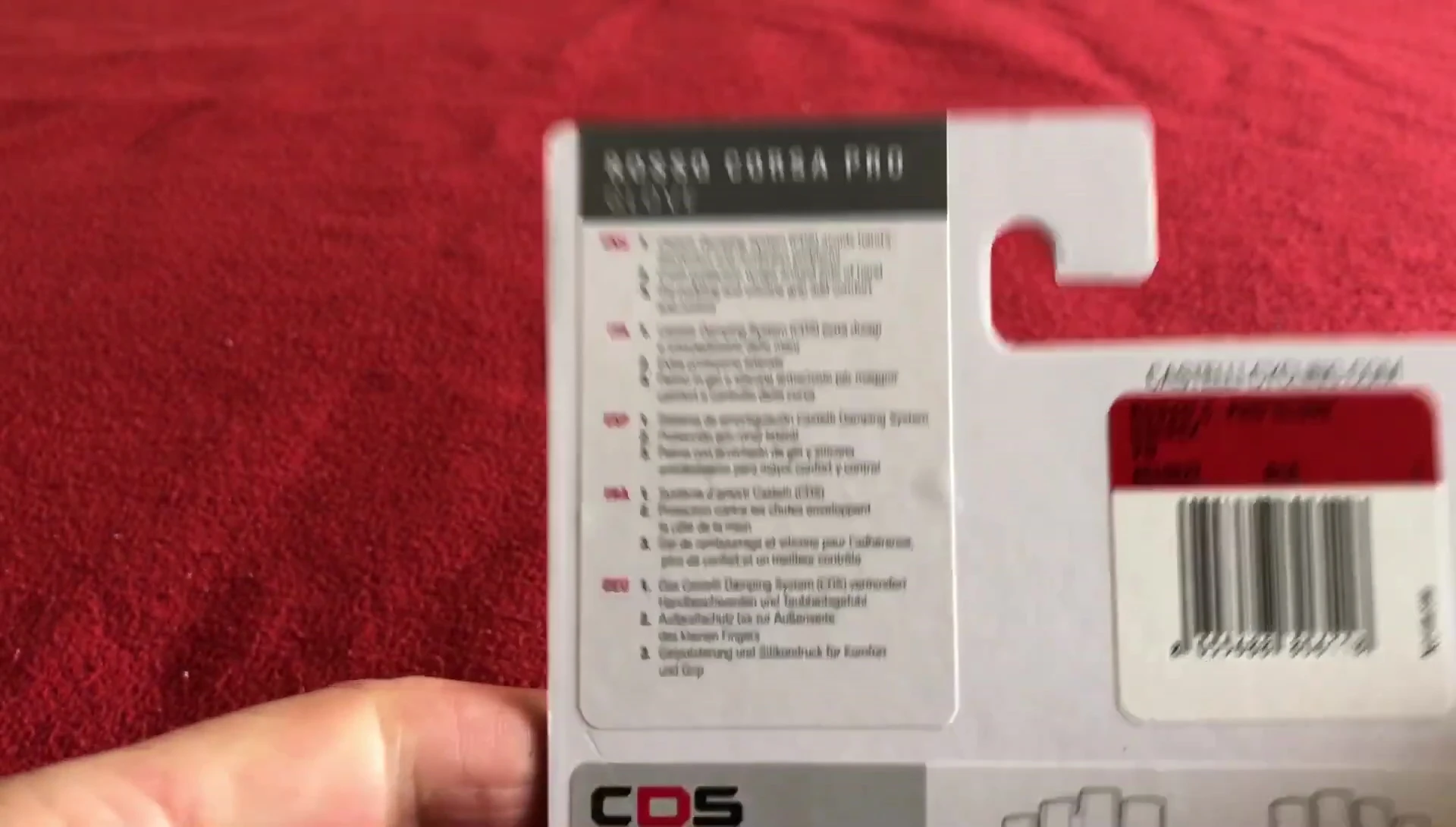 Castelli Rosso Corsa Pro Glove packaging highlighting key features
