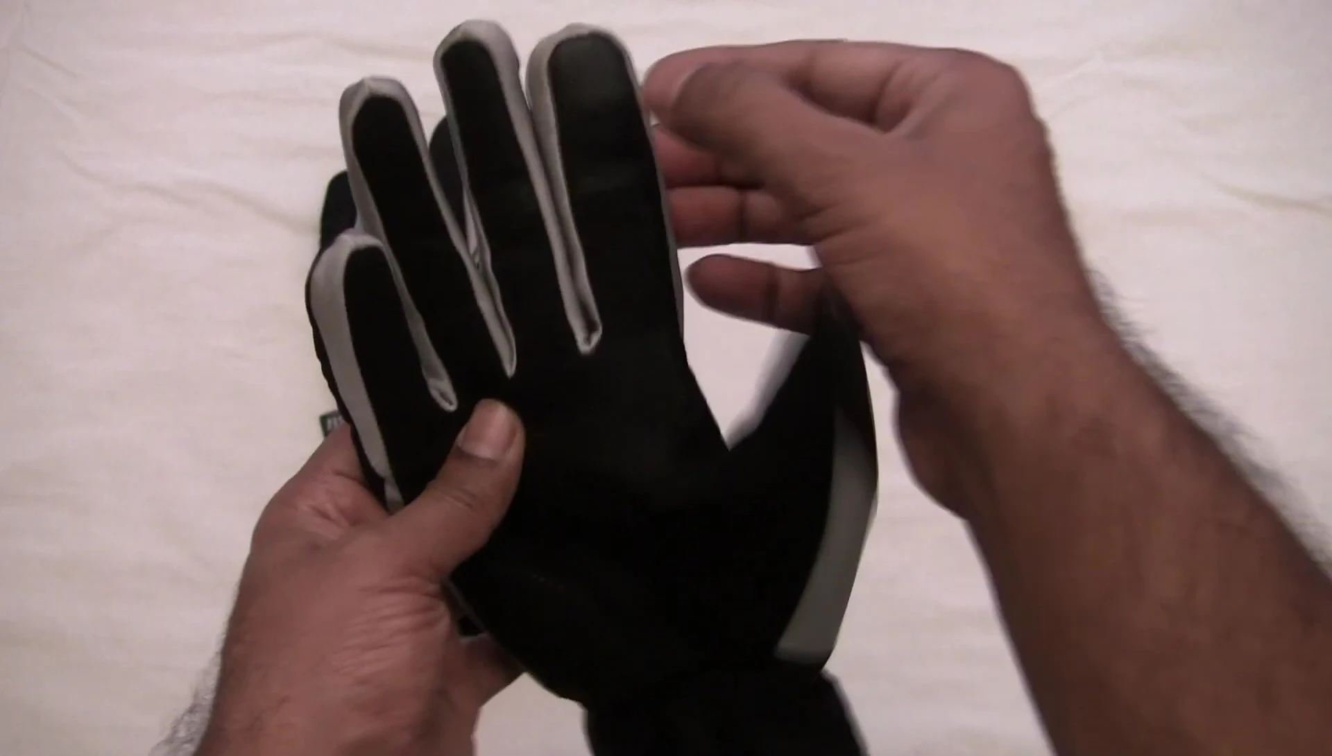 Close up of the silicone grip detail on the palm.