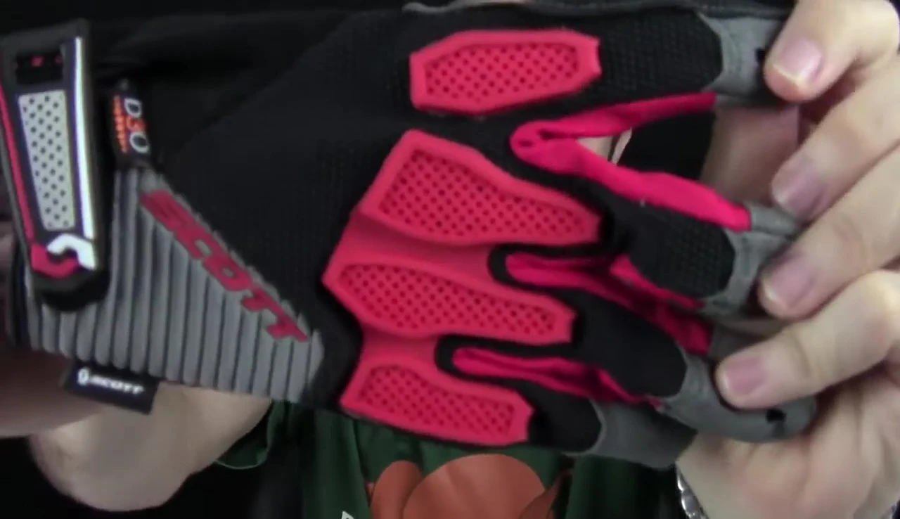 Close-up of the D3O knuckle protection on the glove.