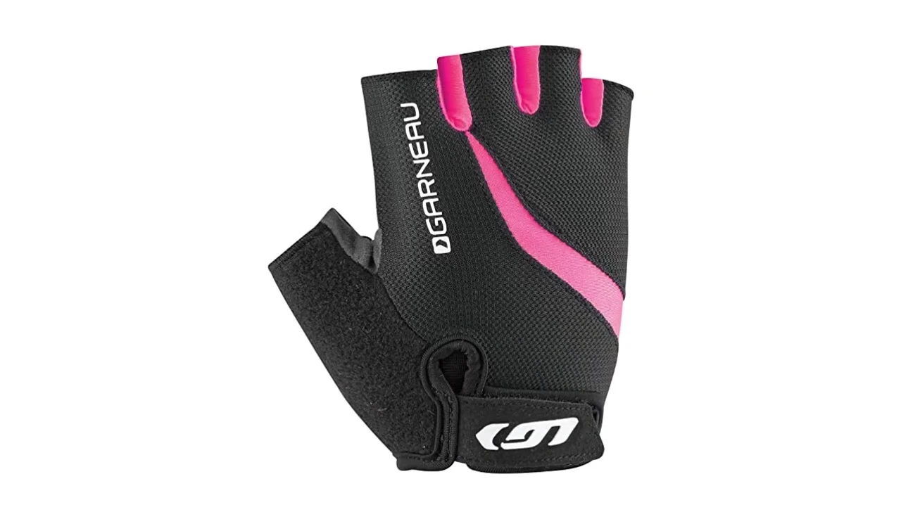 Image highlighting the gel padding and overall design of Louis Garneau gloves