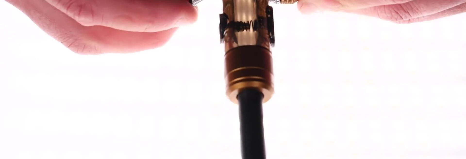 Close up of the gold anodized 2B head