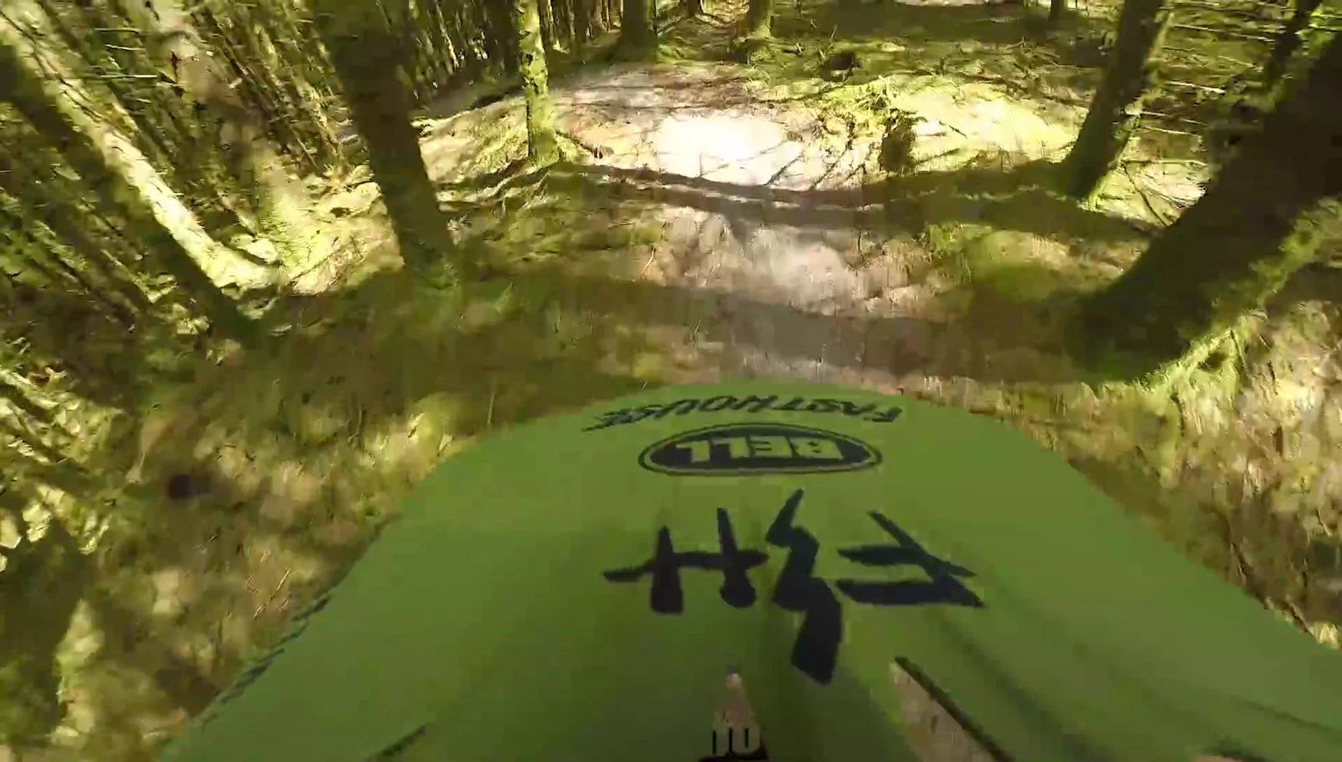 Rider wearing the Full Face helmet on a downhill trail.