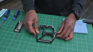 Crankbrothers Stamp 7 Pedal Rebuild: A Step-by-Step Guide