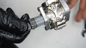 Shimano SPD Clipless Pedal Overhaul: A Comprehensive Guide