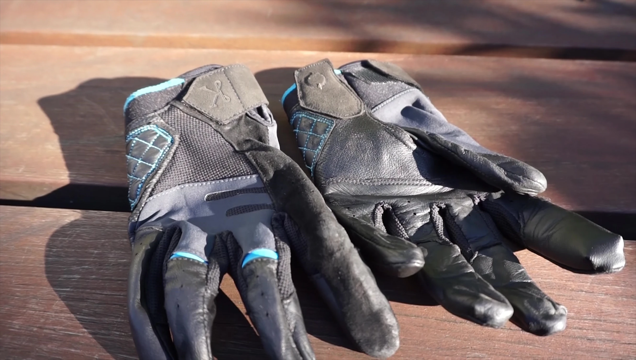 Close up showcasing the conductive index fingertip