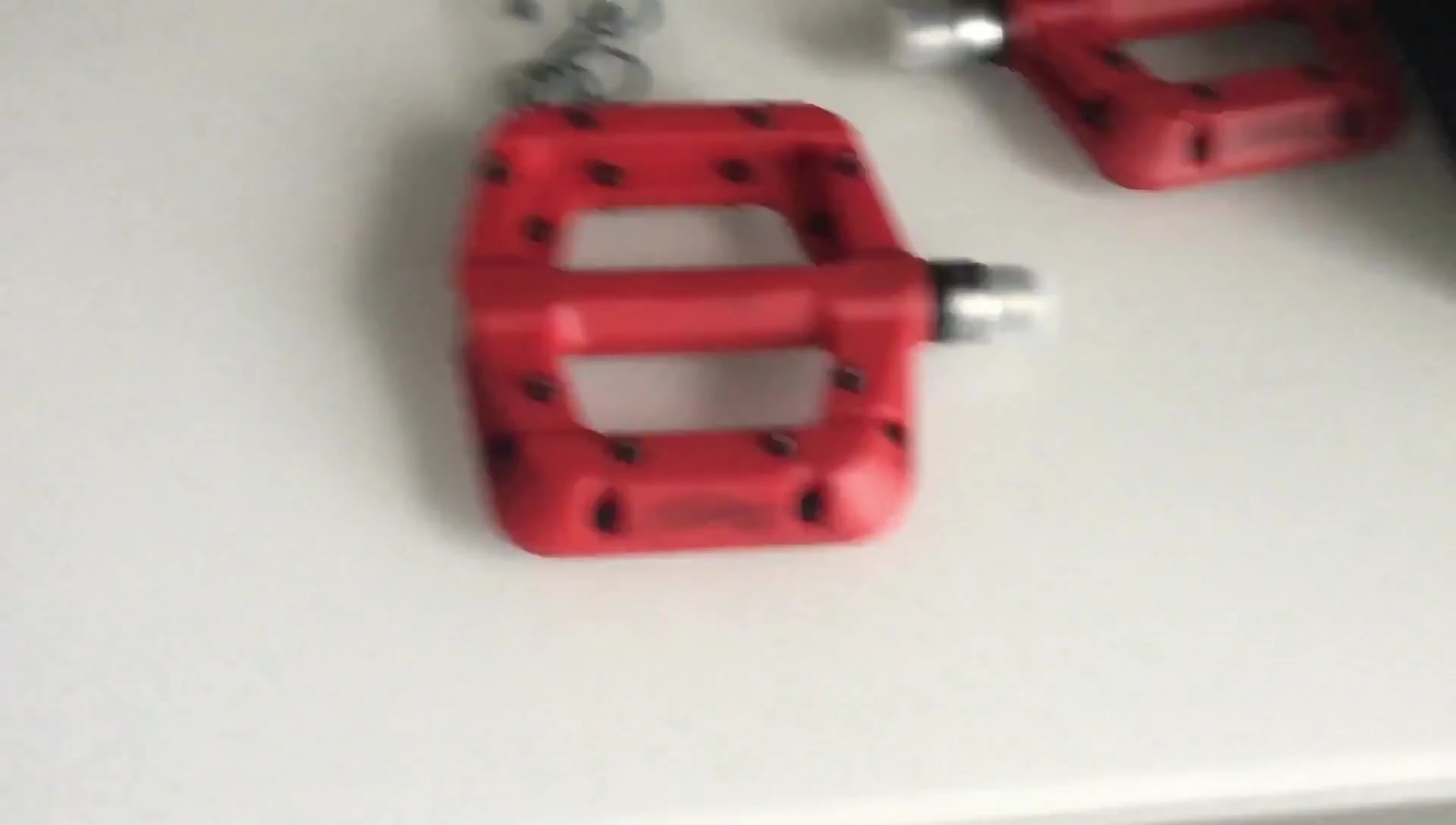 The speaker shows an 8mm hex wrench